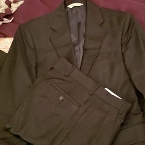 35s Pronto Uomo navy windowpane 2pc suit